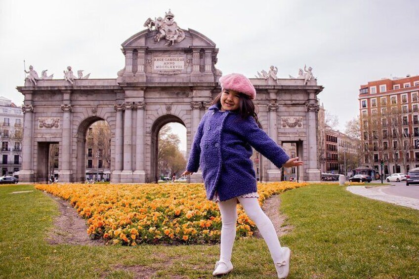 Private Professional Vacation Photoshoot in Madrid