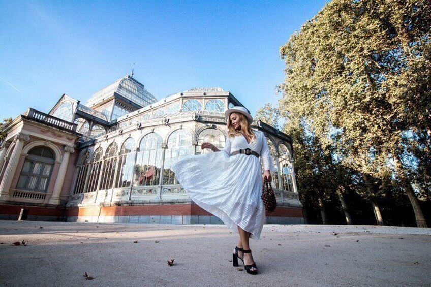 Private Professional Vacation Photoshoot in Madrid