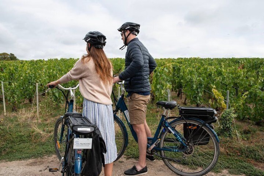 Reims: Champagne Day Trip with E-Bike including Family-run Winery and Lunch