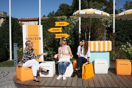 Reims or Epernay: Full day Veuve Clicquot family grower & lunch