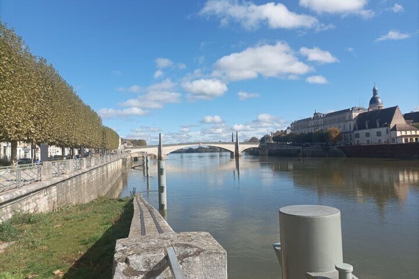 Tour guide in Chalon-sur-Saône - Official tour guide at disposal