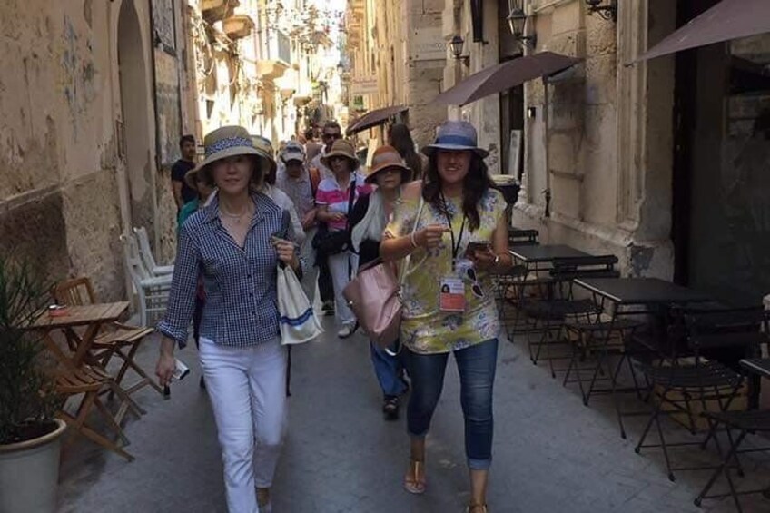 Walking around Ortigia