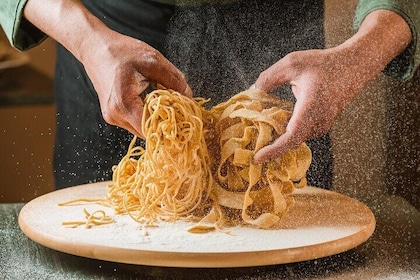 Pasta and Tiramisu Making Class at the Trevi Fountain