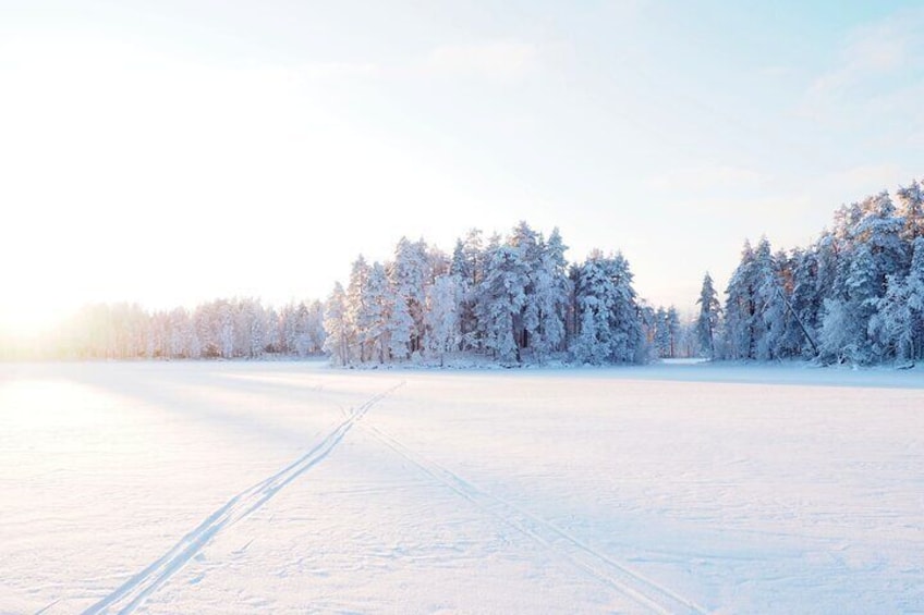 Winter wonderland hike in a national park