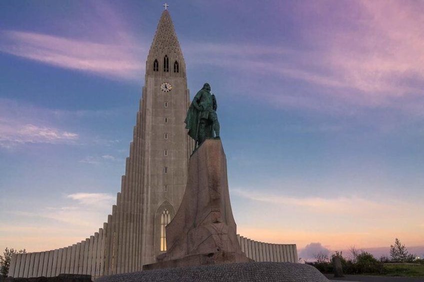 Walking tour of Reykjavik city