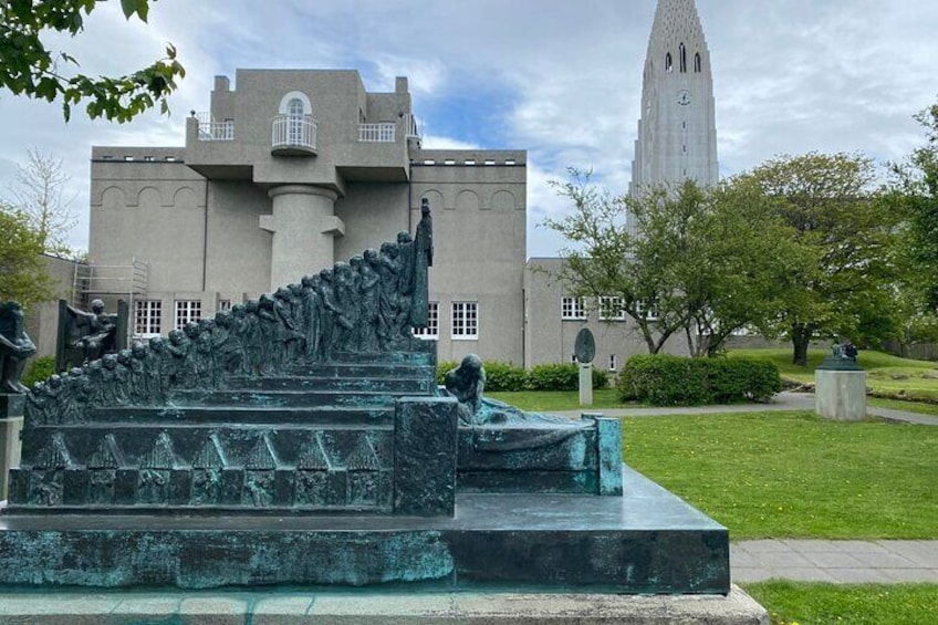 Walking tour of Reykjavik city