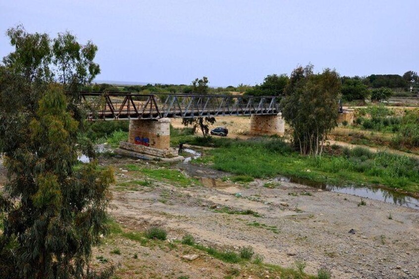 Tavronitis Bridge