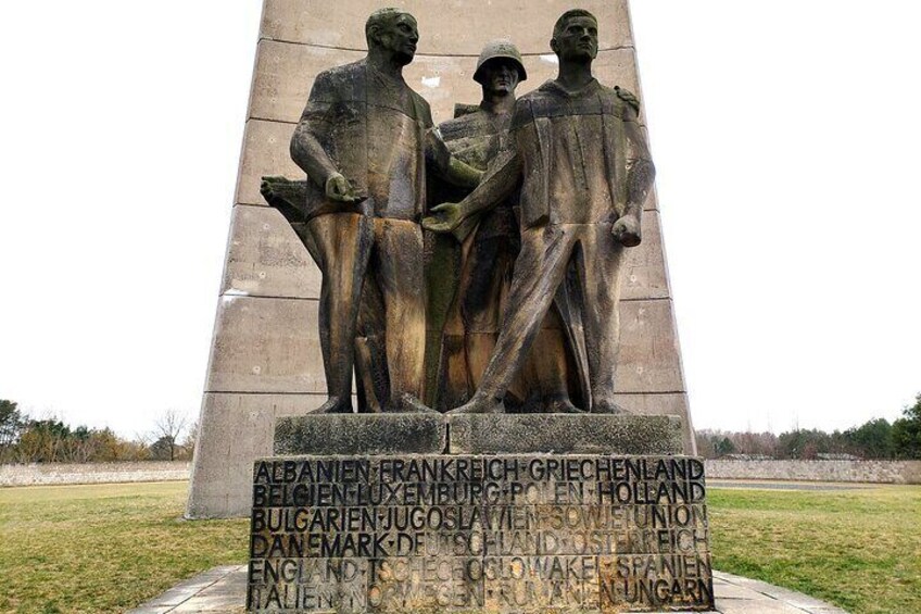 Private Tour from Berlin to Sachsenhausen Concentration Camp