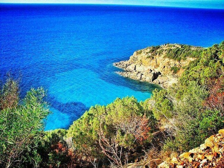 Cagliari: Amazing Jeep Tour of Sardinia's Hidden Beaches from Chia