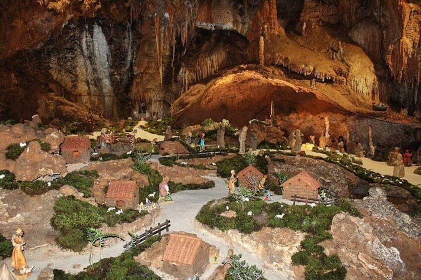 Cagliari: Is Zuddas Caves Tour from Chia