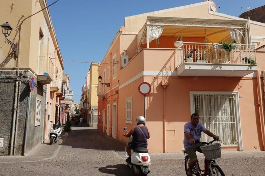 Cagliari: San Pietro Island and Carloforte Tour from Chia