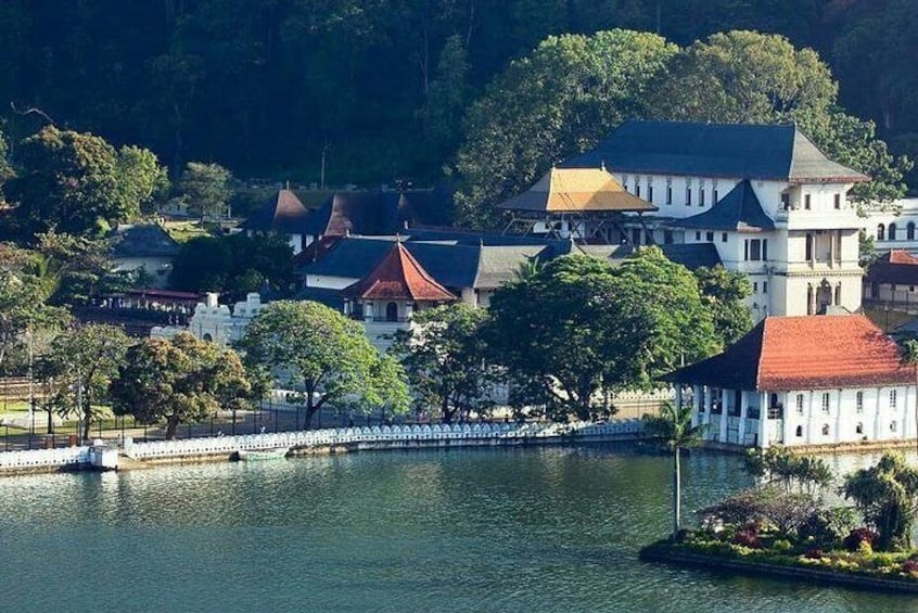 Temple of tooth kandy