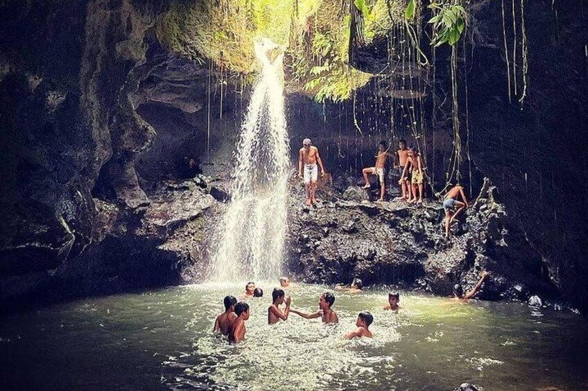 Tetebatu Walking Tour - Rice Terraces, Waterfall & Monkey Forest