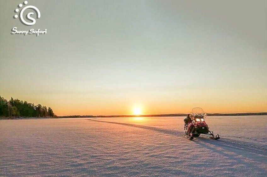 Snowmobile Safari into Arctic Wilderness