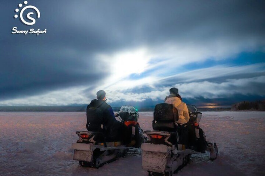 Snowmobile Safari into Arctic Wilderness