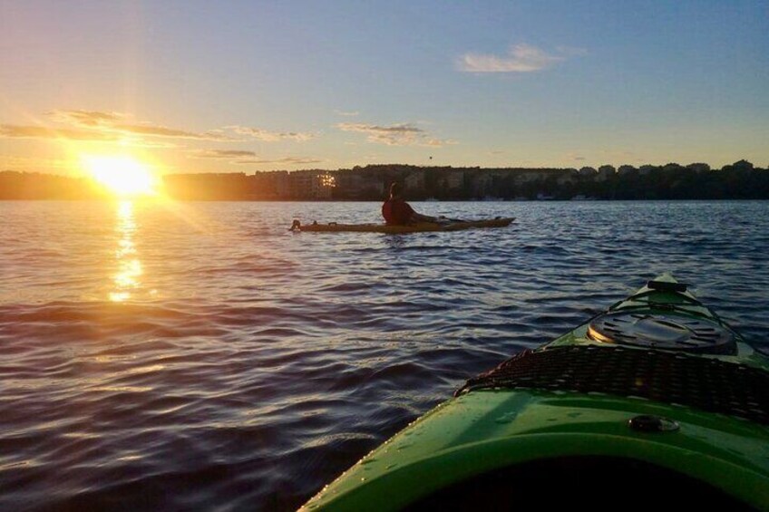 Sunset Kayak Tour in Central Stockholm