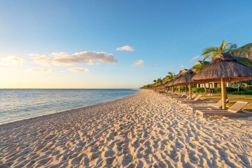 Best of the South Coast, Instagram Photo Shoot Tour, Mauritian Lunch on the go