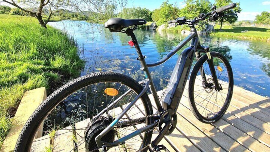 E-bike Tour Around Gacka River Valley
