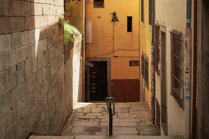 Mobile Photography trough Porto hidden streets