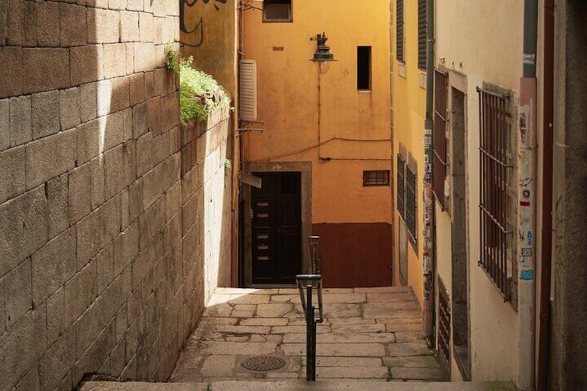 Mobile Photography trough Porto hidden streets