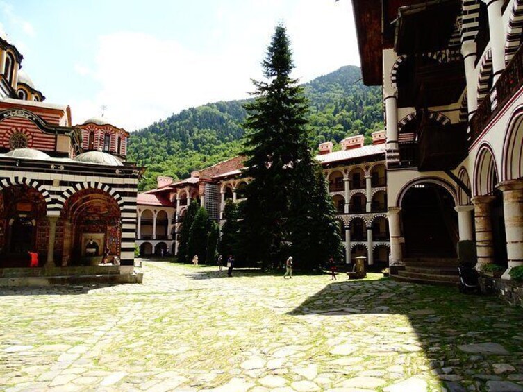 Luxurious experience to Rila Monastery and Boyana church 
