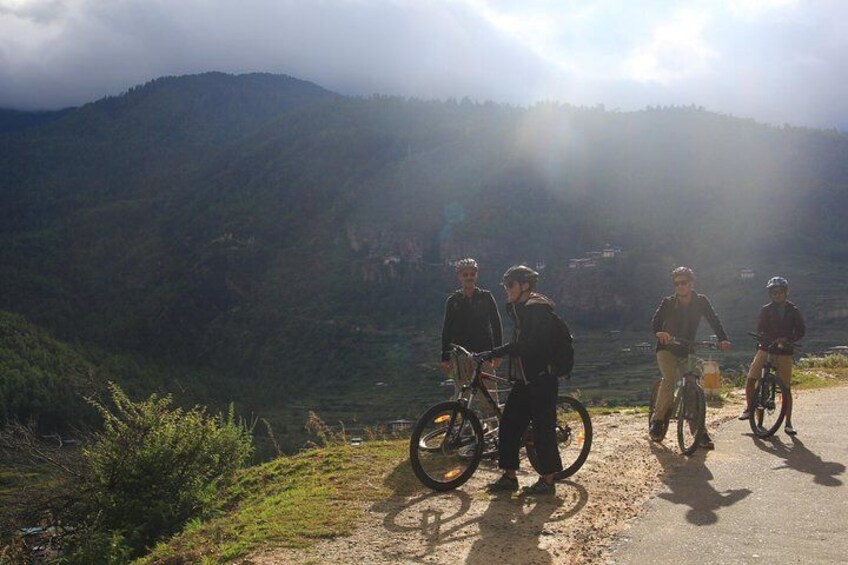 Changangkha –Buddha Dordenma Cycling Tour (half Day)