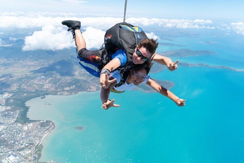 Airlie Beach Tandem Skydive