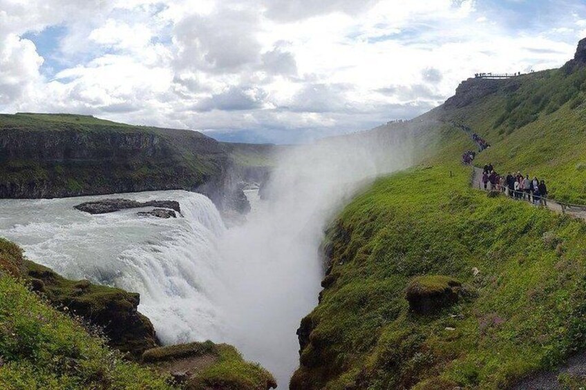 Gullfoss waterfall