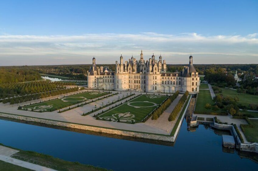 Day Tour of Chateaux of Chenonceau, Chambord & Caves Ambacia from Tours/Amboise