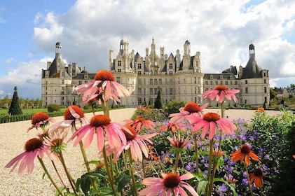 Dagstur till Chateaux of Chenonceau, Chambord & Caves Ambacia från Tours/Am...