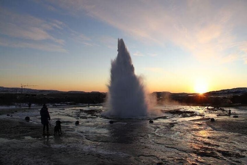Day Trip to the Golden Circle and Hot spring Geyser by 4WD Jeep from Reykjavik