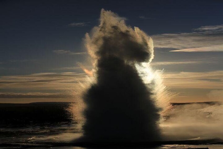 Geyser with Mercury Grail