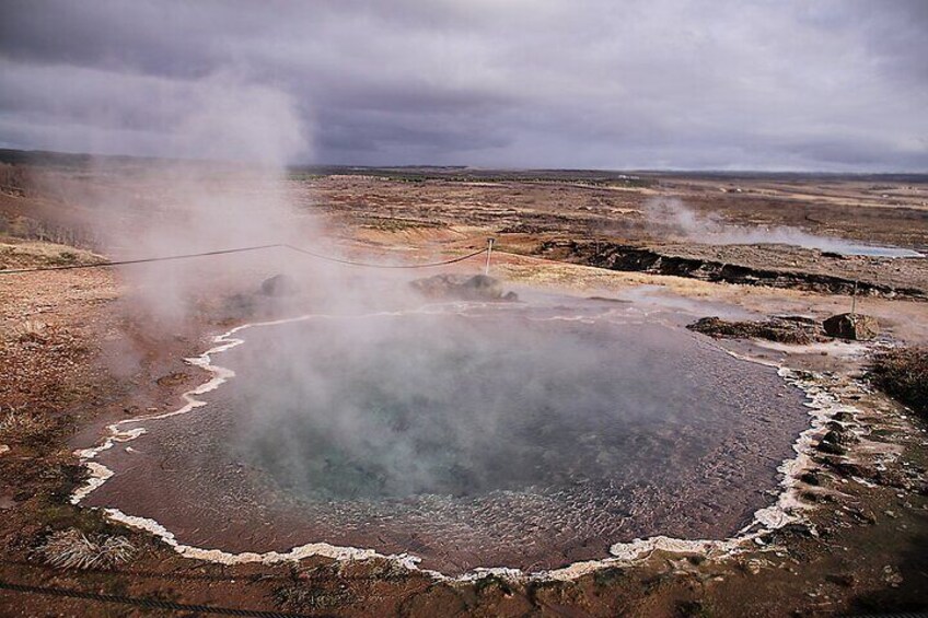 Konungshver Geyser area, on Golden circle tour-