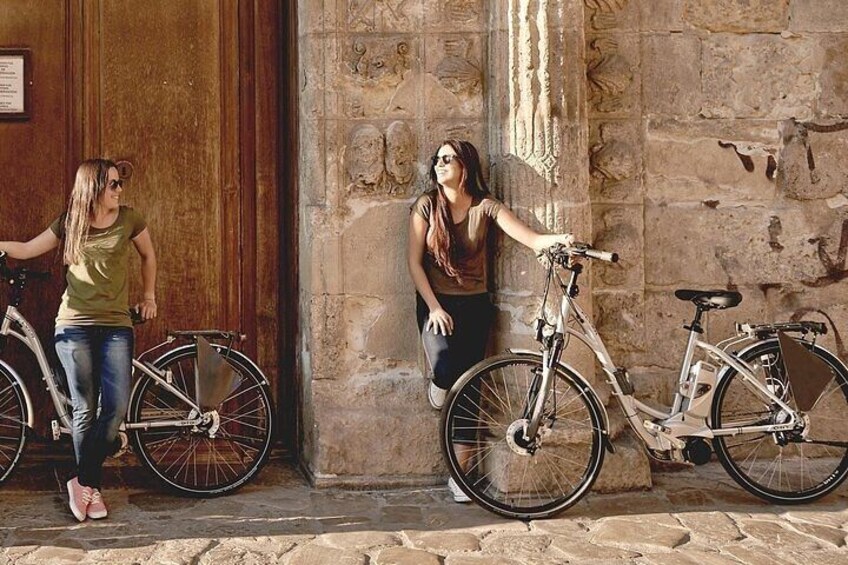 One-of-a-Kind Granada: Private Electric Bike Tour Specialized