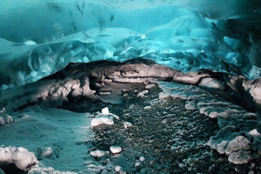 Half-Day Small-Group Jokulsarlon Ice Cave Guided Tour