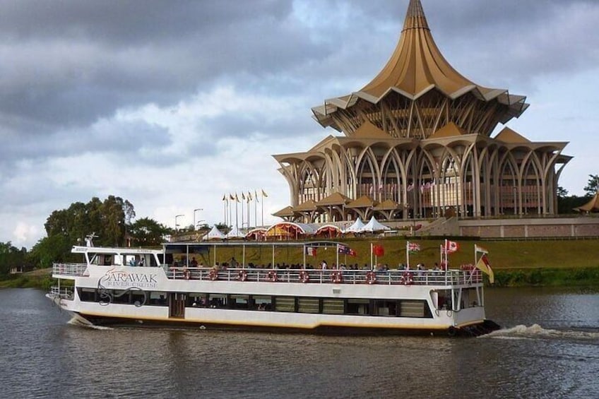 Sarawak Sunset River Cruise with Return Transfer