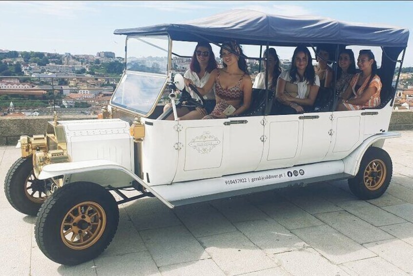 Vintage Tour (city of Porto)