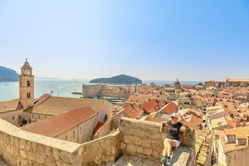  Walking Tour around Venetian Hvar