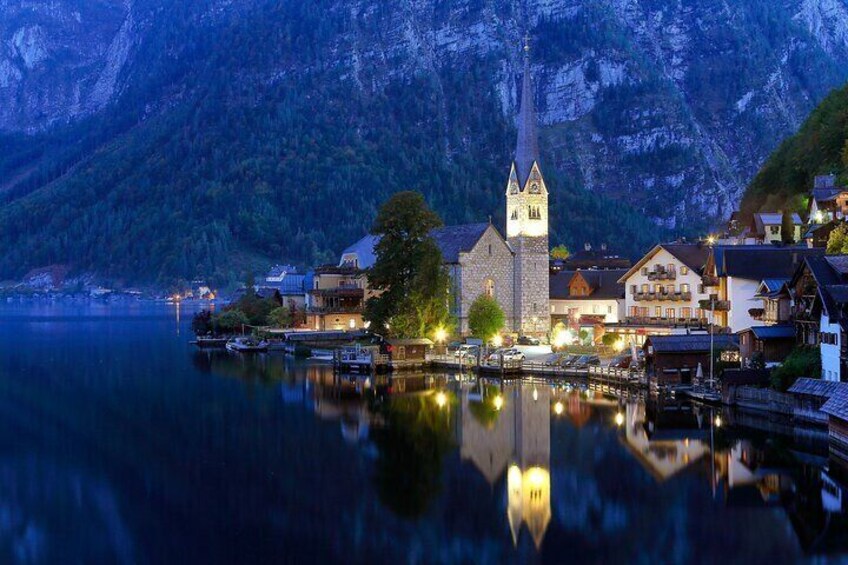 Special Christmas Tour Around Hallstatt