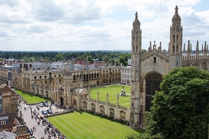 Explore Cambridge with Family - Walking Tour