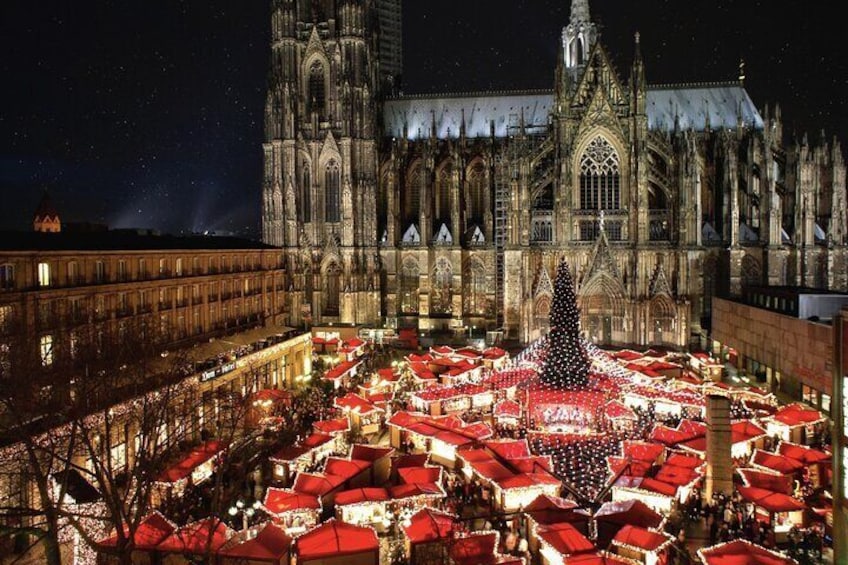 Remarkable Christmas tour in Cologne