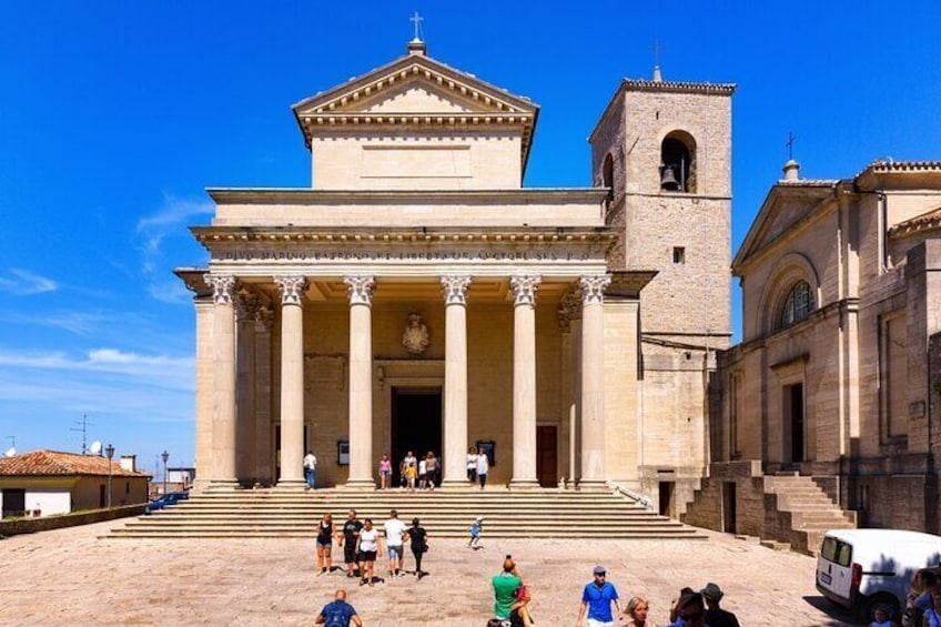 The best of San Marino walking tour