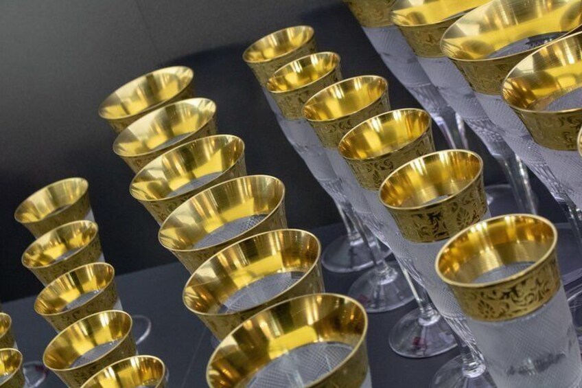 KARLOVY VARY & visit of MOSER Glass Factory 8 hrs by minivan MB V or Sprinter