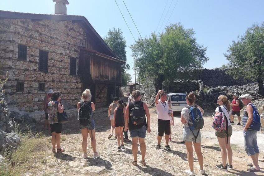 Side: Excursion to Altinbesik Cave and Ormana Village