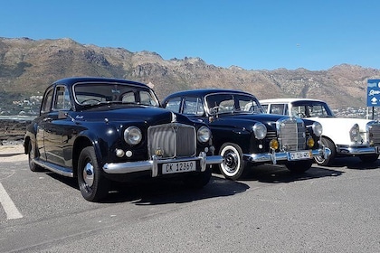 Cape Peninsula in a Vintage Car (Penguins, Cape Point & Chapman's Peak driv...