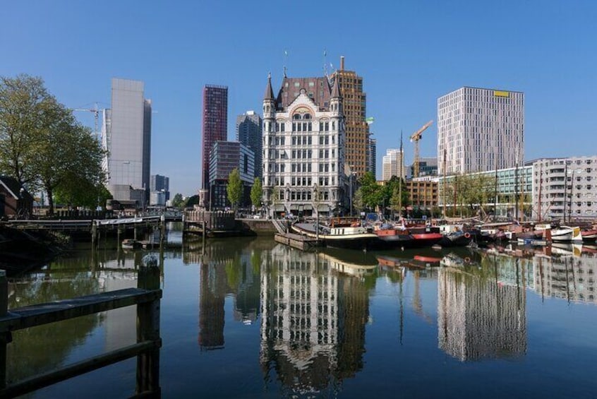 Romantic Rotterdam Walking Tour: Iconic City Highlights