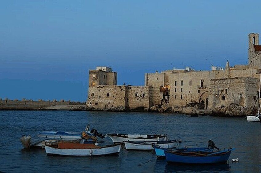 The Best of Bari Walking Tour and Focaccia Tasting