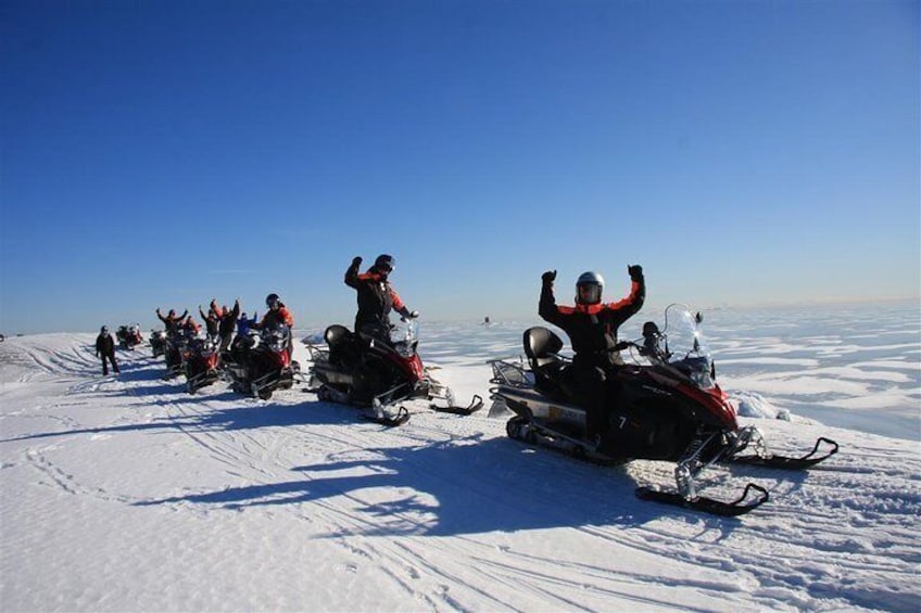 Snowmobile tour in the archipelago