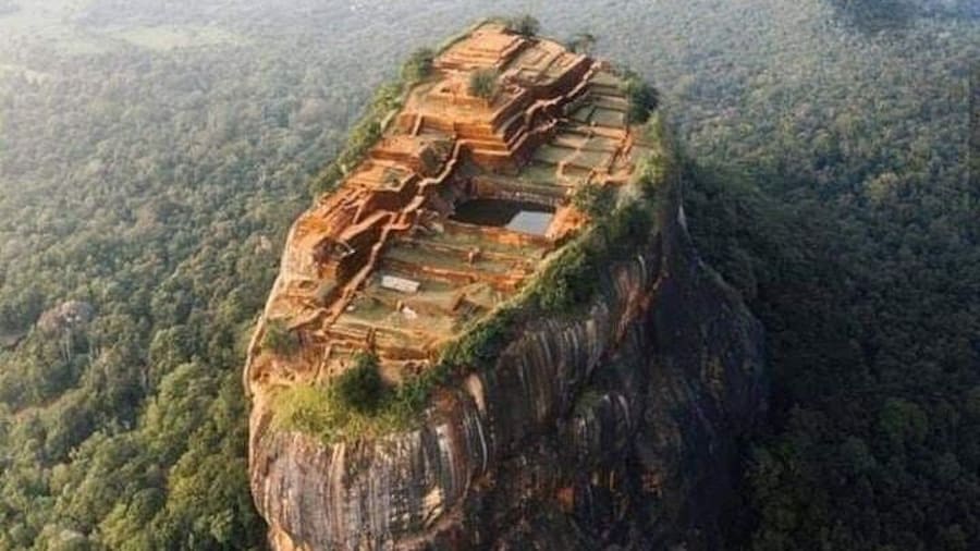 Day tour to Sigiriya