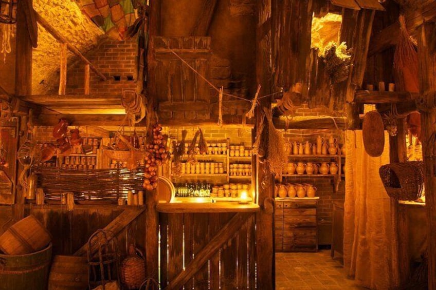 5-Course Medieval Dining Experience in Prague